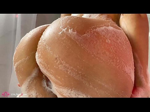 ❤️ Brunette شاور میں شدید orgasm کے لئے وائبریٹر کے ساتھ بلی میں مشت زنی کرتی ہے۔ ❤❌ پر ur.marketapp.top ❌❤